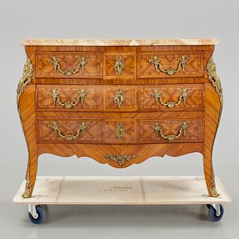 BYRÅ, Régence-stil, 1900-talets andra hälft.