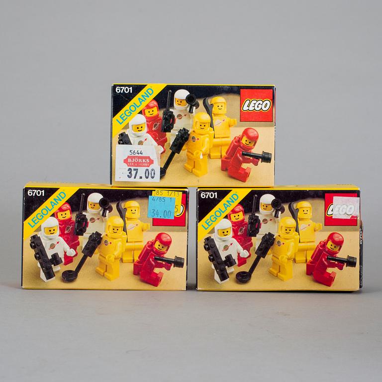 LEGO, 9 stycken rymd-set i förpackningar, 1983.