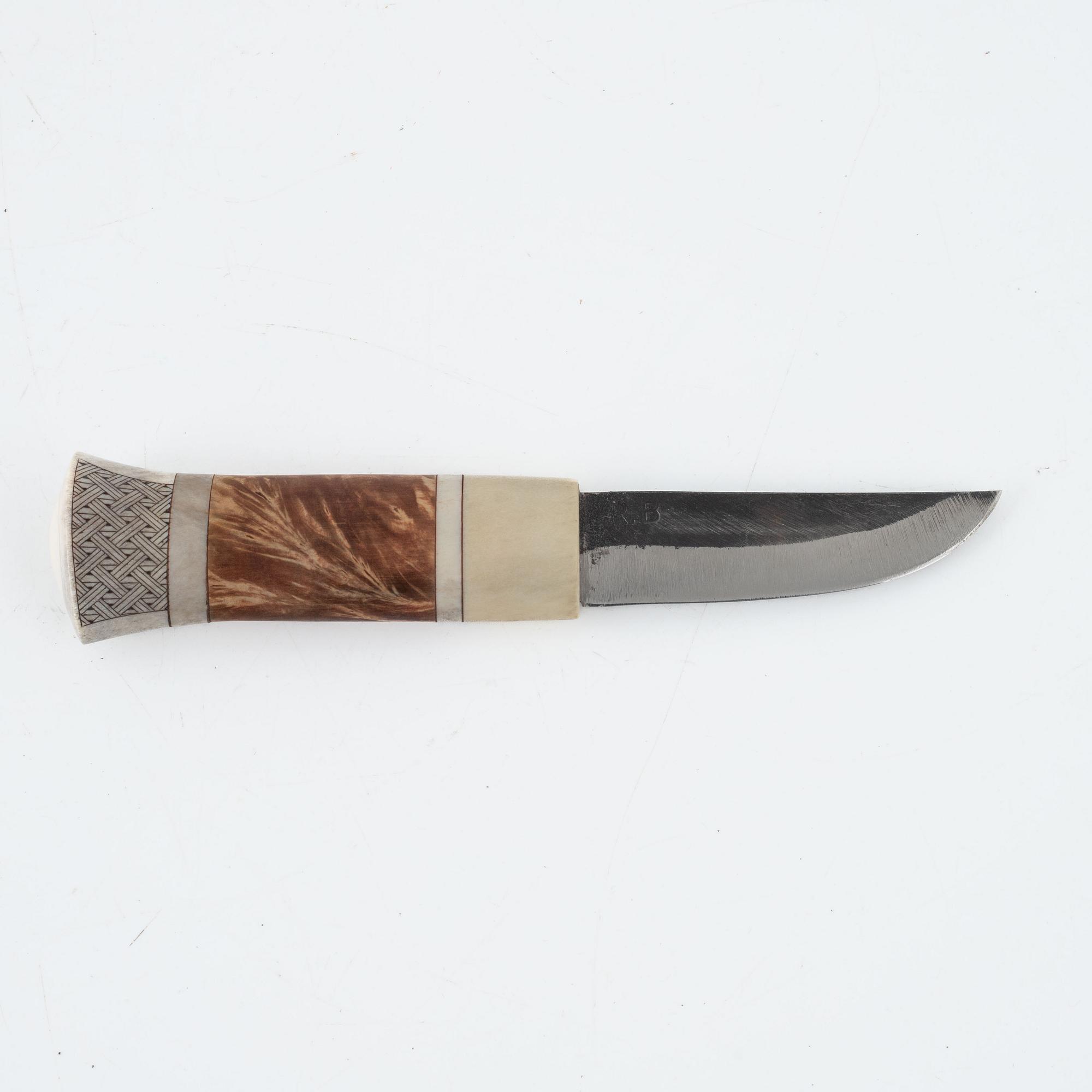 Per-Erik Nilsson, a reindeer hornknife, signed.