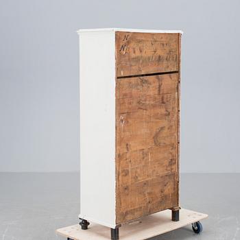KLÄDSKÅP, sekelskifet 1800/1900.