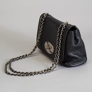 A black leather Mulberry "Lily" shoulderbag.