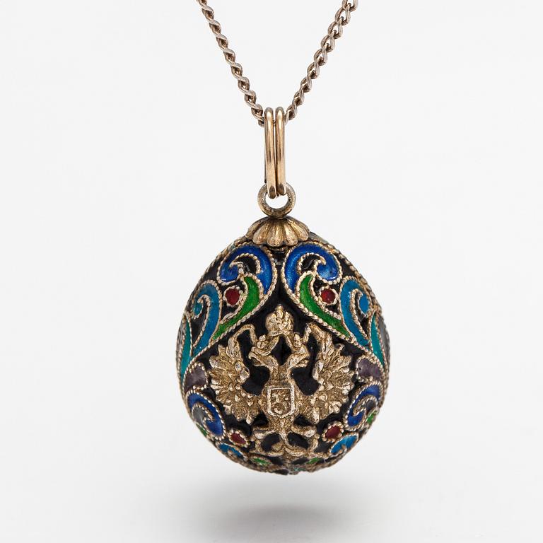 Kaulakoru, hopeaa ja emalia. Neuvostoliitto.