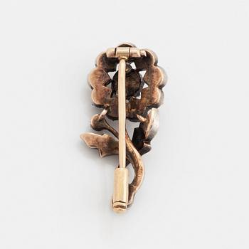 Rose-cut diamond flower brooch.