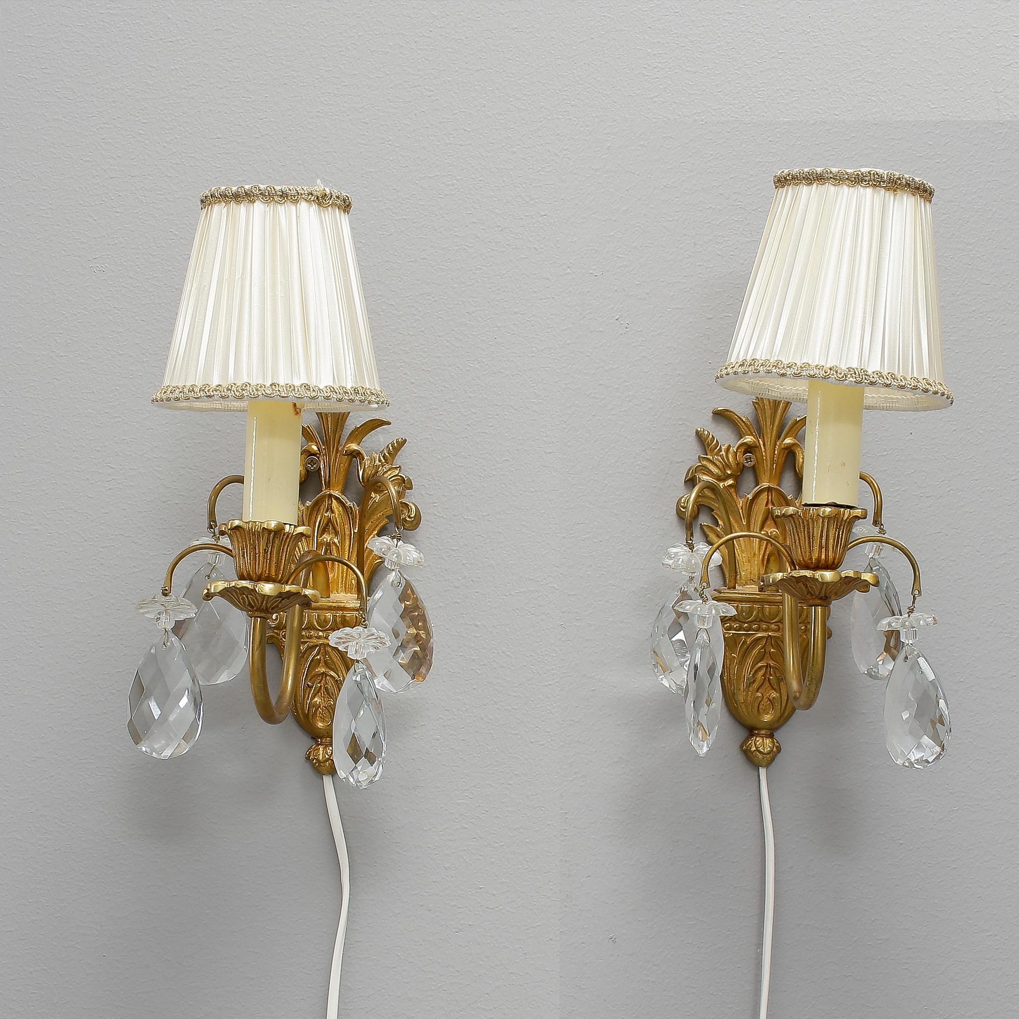 LAMPETTER, 1 par. Mässing och prismor, 1900-talets andra kvartal.