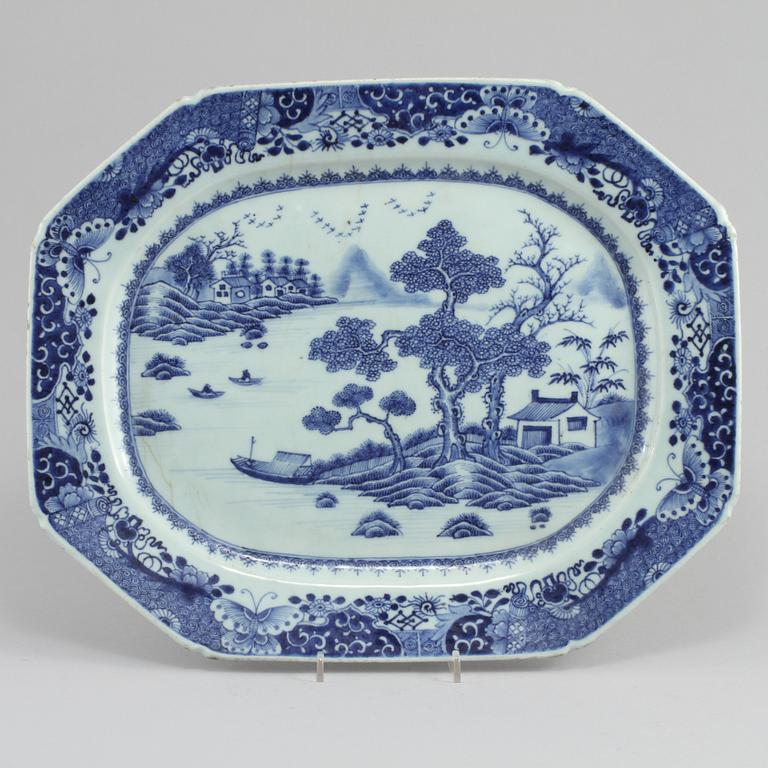 STEKFAT, porslin, Kina, 1700-tal.