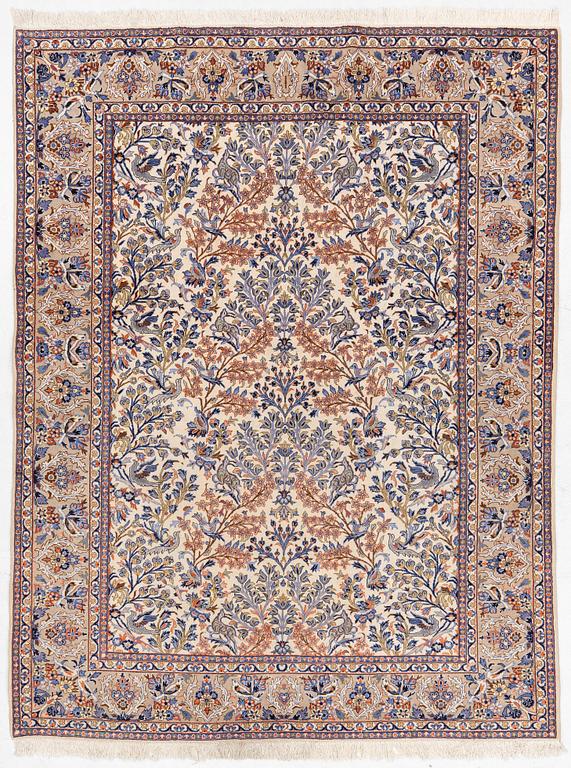 A Najafabad carpet, c. 335 x 255 cm.