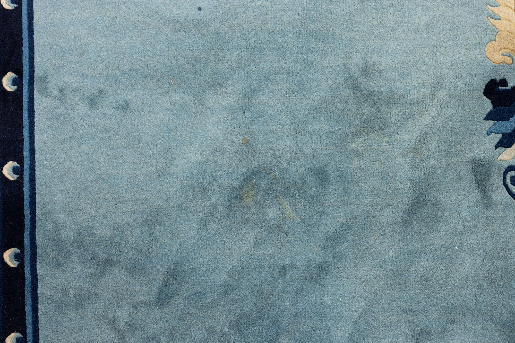 Matta, Kina, antique finish, ca 350 x 250 cm.