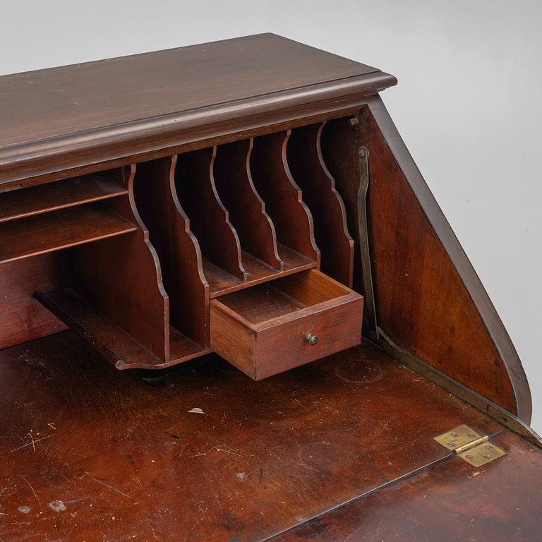 Secretary, Rococo style, 20th century.