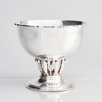 Georg Jensen, skålar på fot, ett par, Köpenhamn 1953, sterling, design nr 19A.