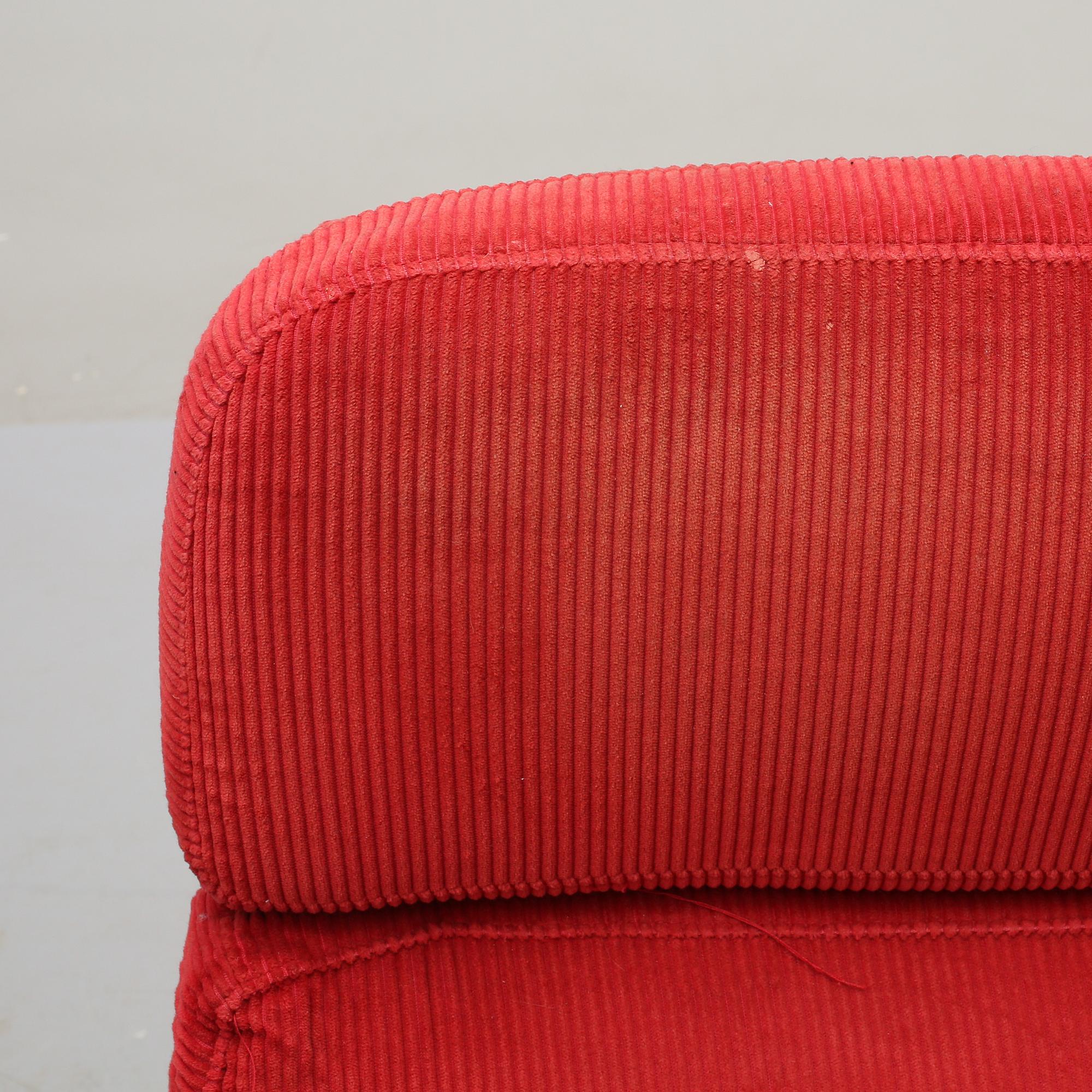 FÅTÖLJER, ett par, samt FOTPALL, 1900-talets tredje kvartal.