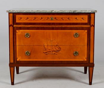 BYRÅ, gustaviansk stil, 1900-talets mitt.