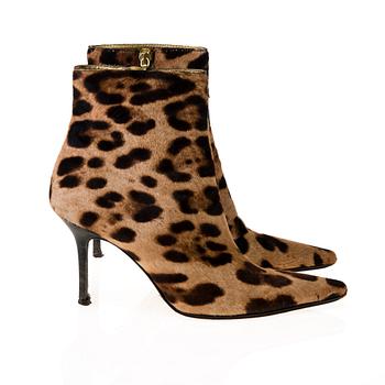 SKOR, Dolce & Gabbana.