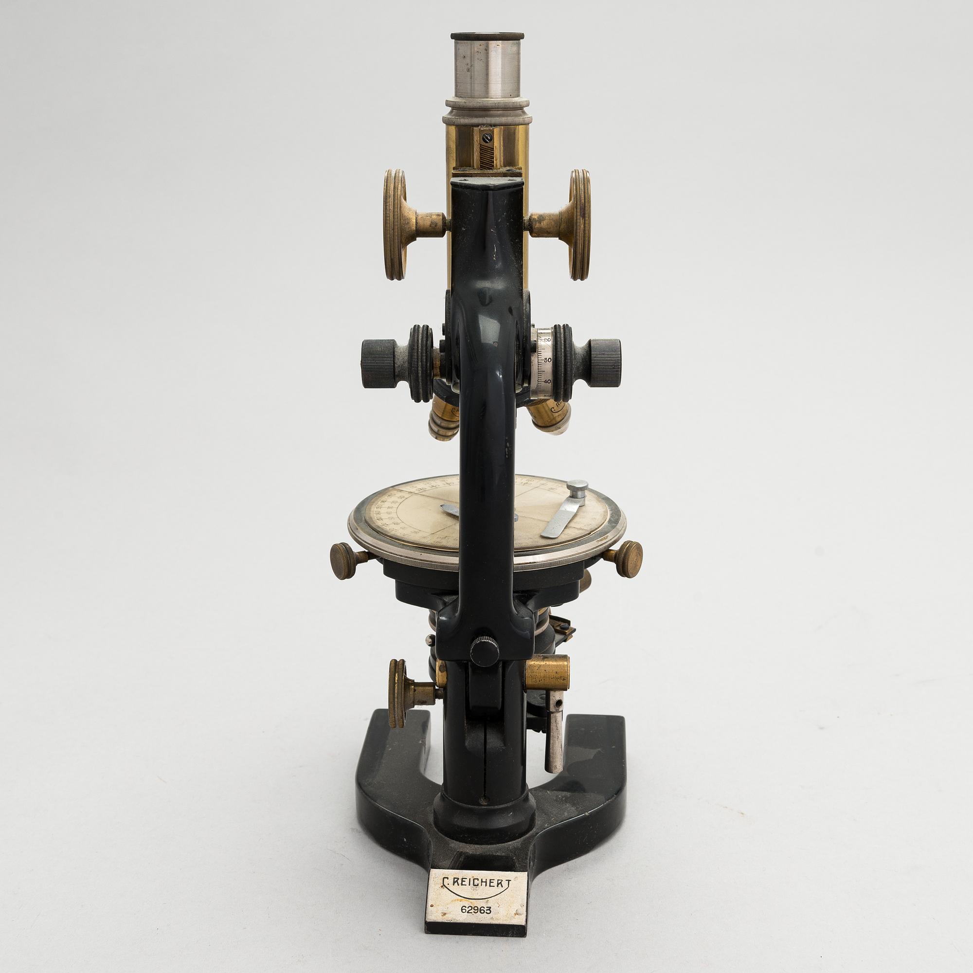 C Reichert, A microscope in box. Wienna ca. 1920.