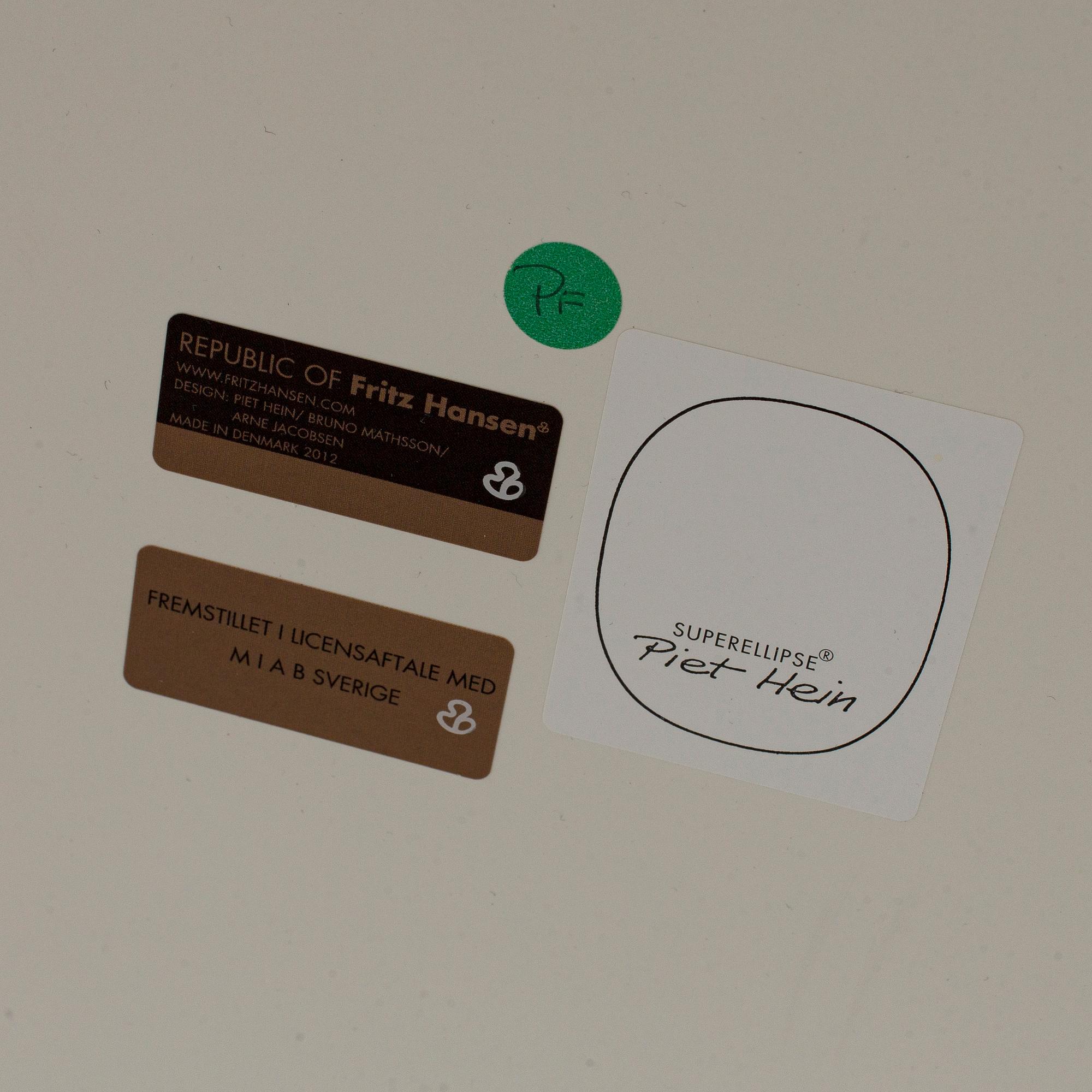 BRUNO MATHSSON & PIET HEIN, bord, "Superelips", Republic of Fritz Hansen, Denmark, MIAB Sverige, 2012.