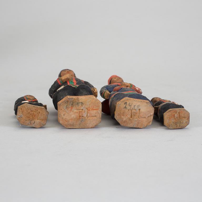 TORBORG LINDBERG-KARLSSON, figurer, 4 st, skuret trä, monogramsignerade. 1940-talets slut.