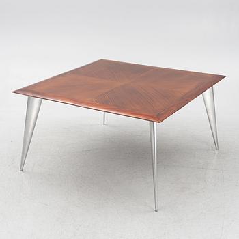 Philippe Starck, bord, "M" ur serien "Lang", Aleph, 1900-talets slut.