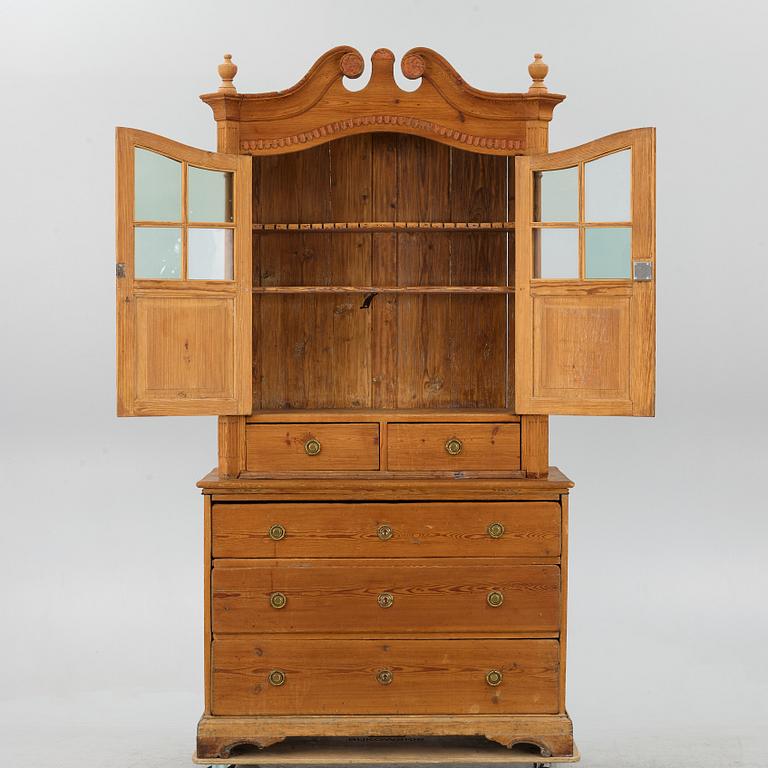 Cabinet, 18th century.