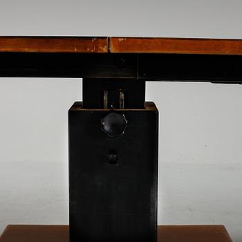 Otto Wretling, an 'Idealbordet' table, Umeå, 1930's.