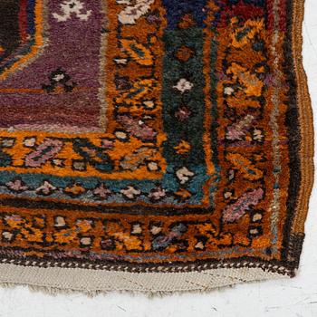 Carpet, Tekke Chuval, ca 255 x 112 cm.