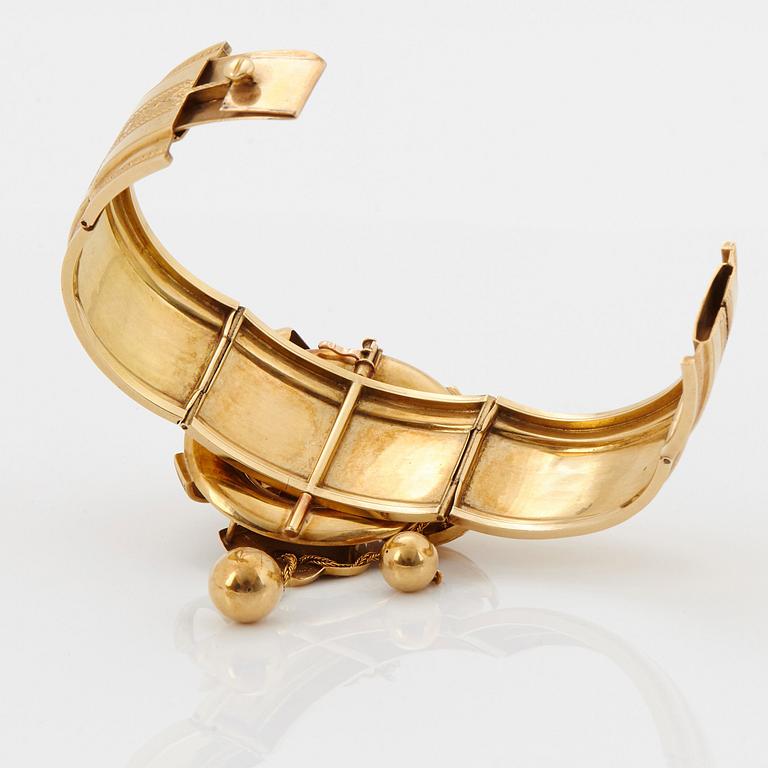 Möllenborg armband 18K guld med halvpärlor samt emaljdekor.