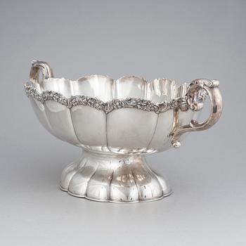 JARDINJÄR, silver, Österrike-Ungern 1872-1922. Vikt ca 2680 gram.