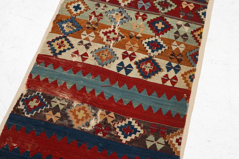 Fragment, Kelim, Adana, ca 201 x 83 södra Anatolien.