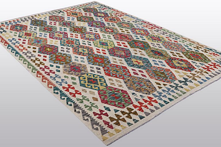 A carpet, kilim, ca 300 x 207 cm.
