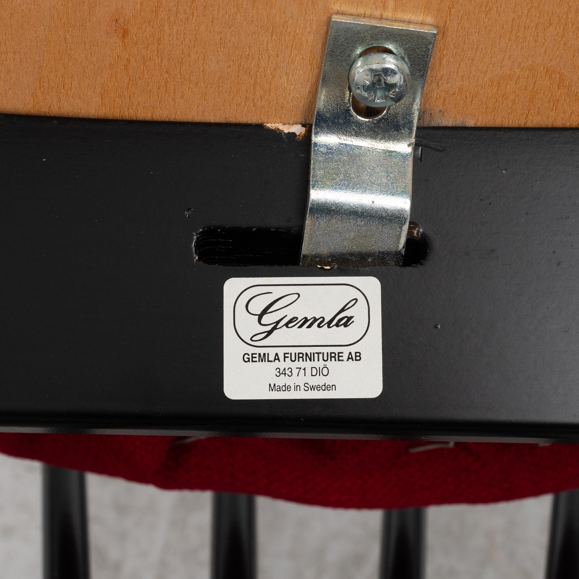 Sonna Rosén, karmstolar, ett par, "Solfjädern", Gemla, 2004-05.