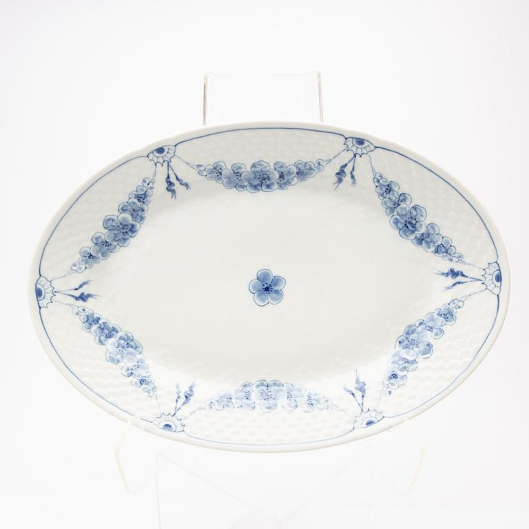 Bing & Grøndahl, Service pieces, 42 pcs, "Empire", Denmark.