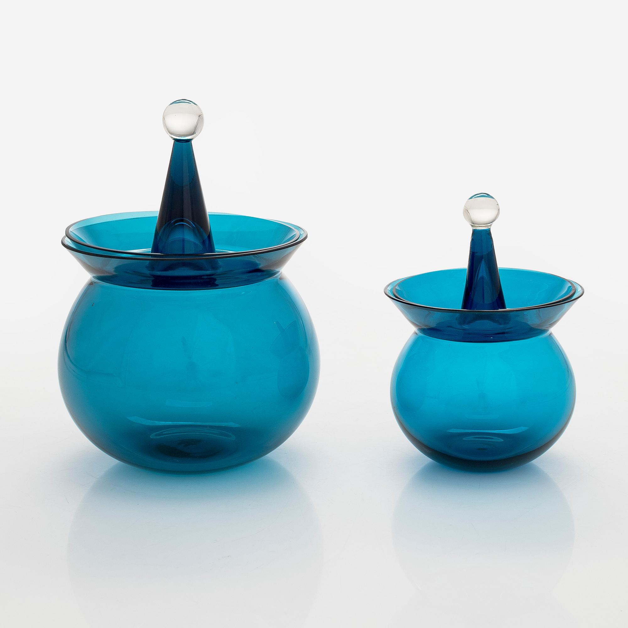 Nanny Still, a 5-piece 'Harlequin' glassware for Riihimäen Lasi Oy.