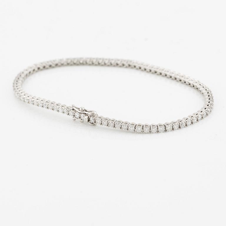 Tennis bracelet, 18K white gold with brilliant-cut diamonds.