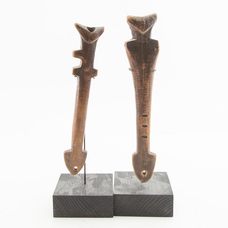 Flöjter 4 st. Burkina Faso 1900-tal.