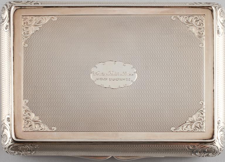 SKRIN, sterlingsilver, Anton Kolar & Söhne, Wien, Österrike, omkring 1900-talets mitt. Vikt 310 g.