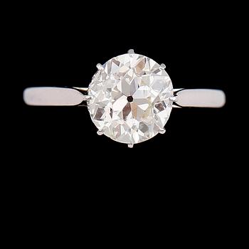 RING, 18 k vitguld, solitär briljantslipad diamant ca 1.90-2.00 ct.