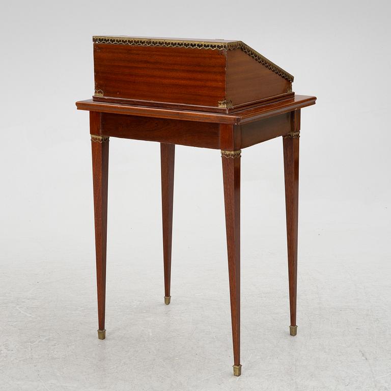 A standing desk, around 1900.