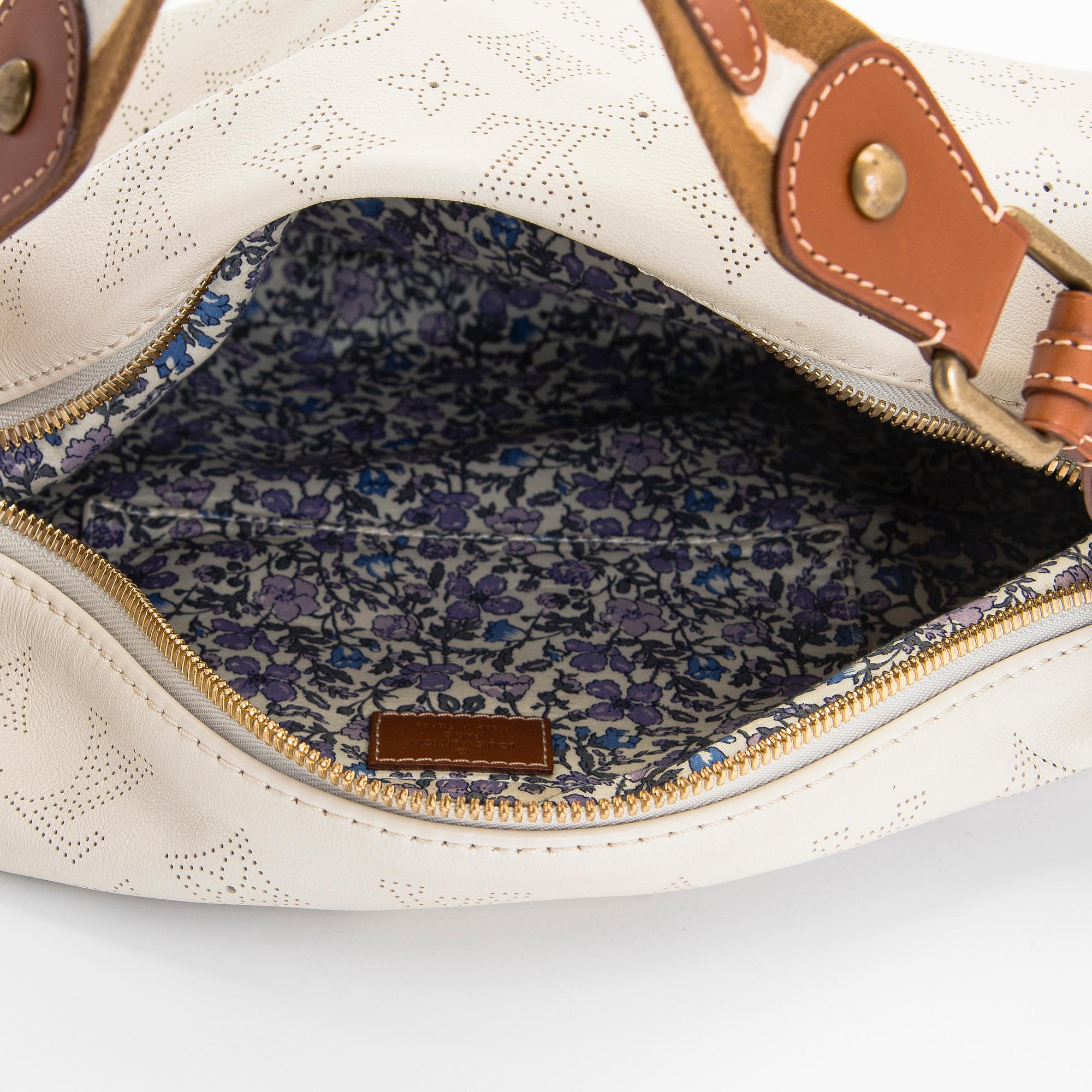 Louis Vuitton, väska, "Onatah GM".