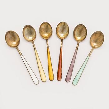 Tillander, mockaskedar, 6 st, emalj och förgyllt silver, Helsingfors 1930-1955.