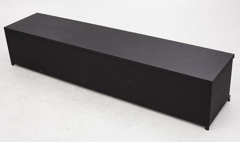 Antonio Citterio, storage bench "Mida", Maxalto,.