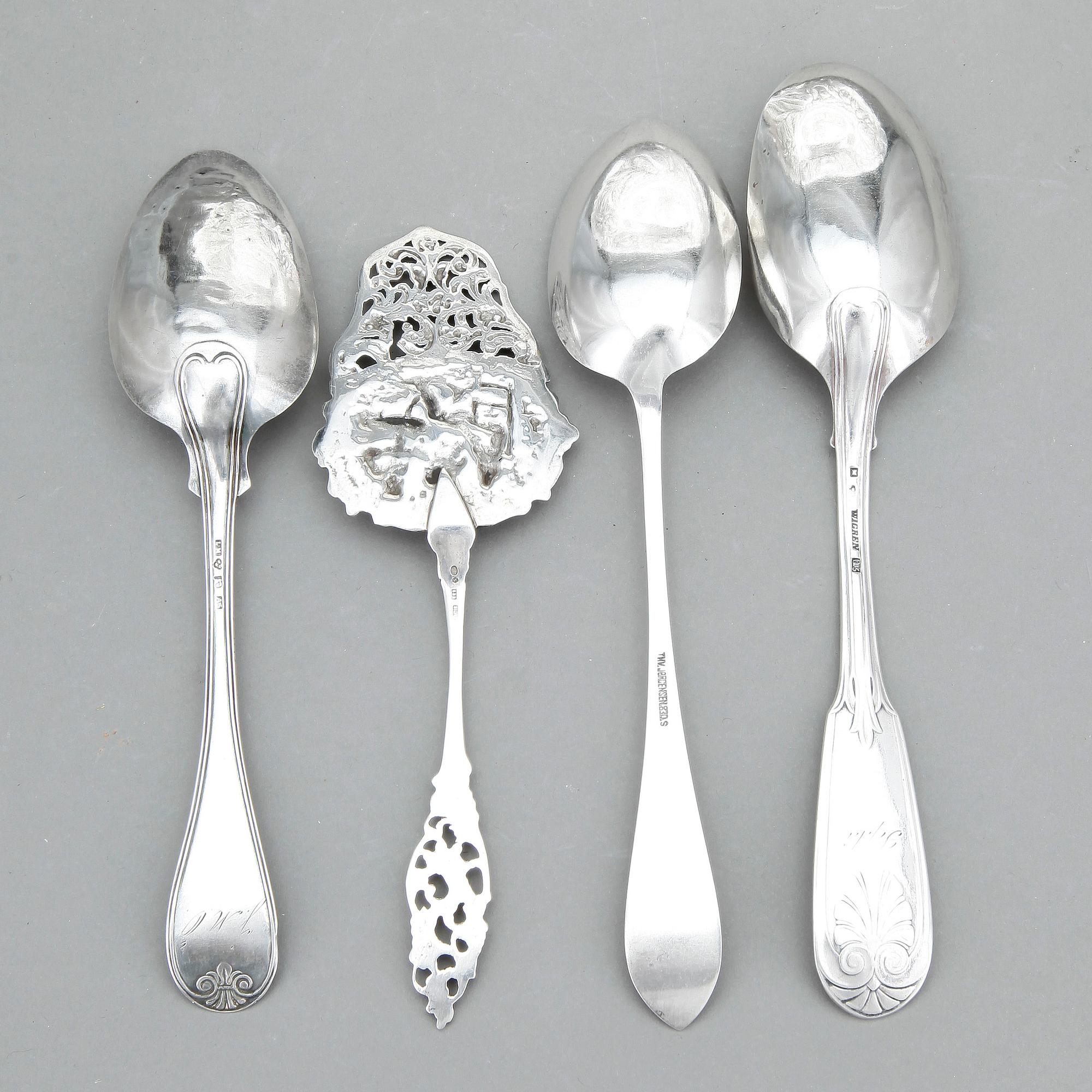 PARTI SILVER, 5 delar, bland annat Guldsmedsaktiebolaget, Stockholm, 1958. Vikt ca 514g.