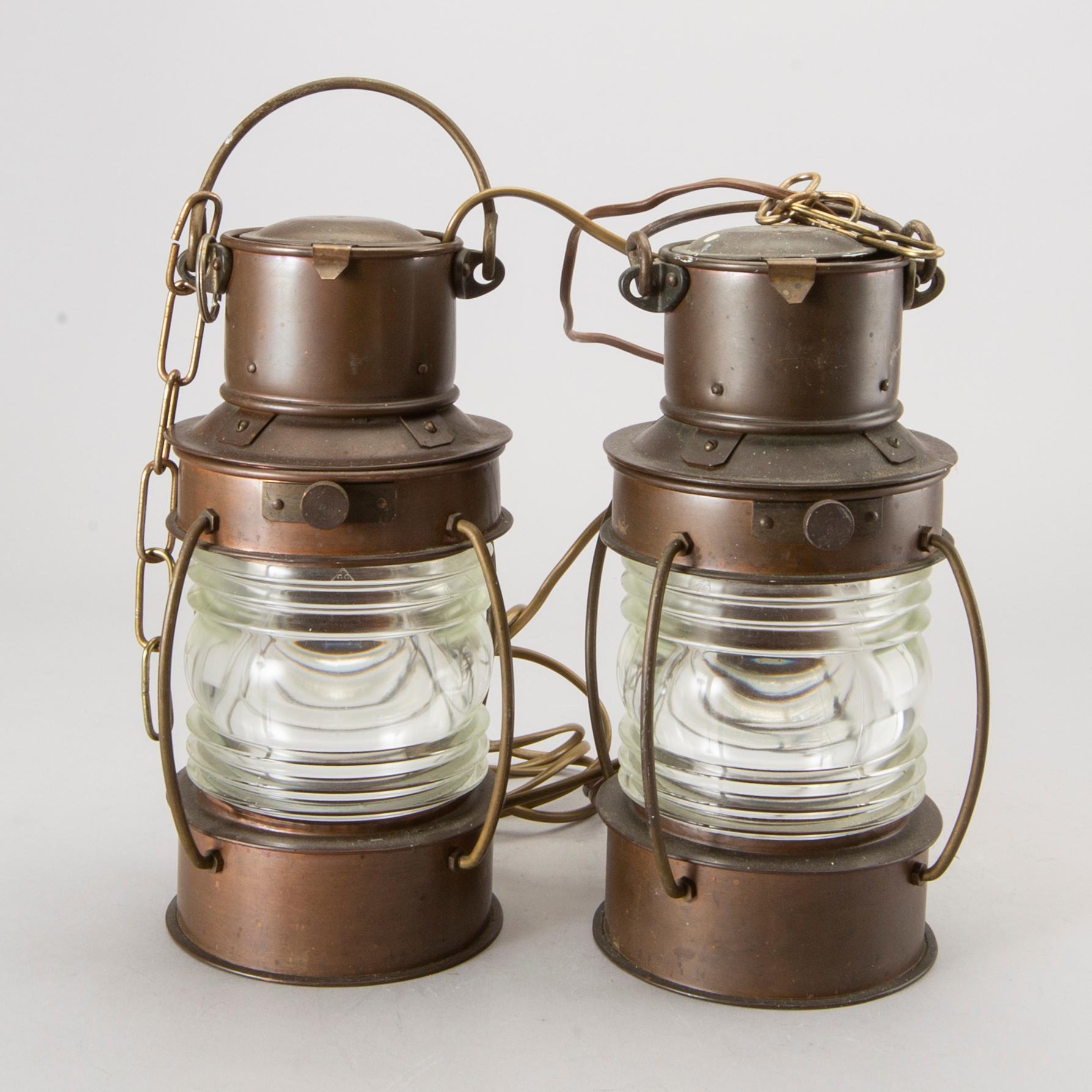 SKEPPSLYKTOR, koppar, 2 st, 1900-talets andra hälft.