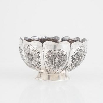 A sterling silver bowl, 20th Century.