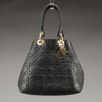 VÄSKA, "Cannage", Christian Dior.