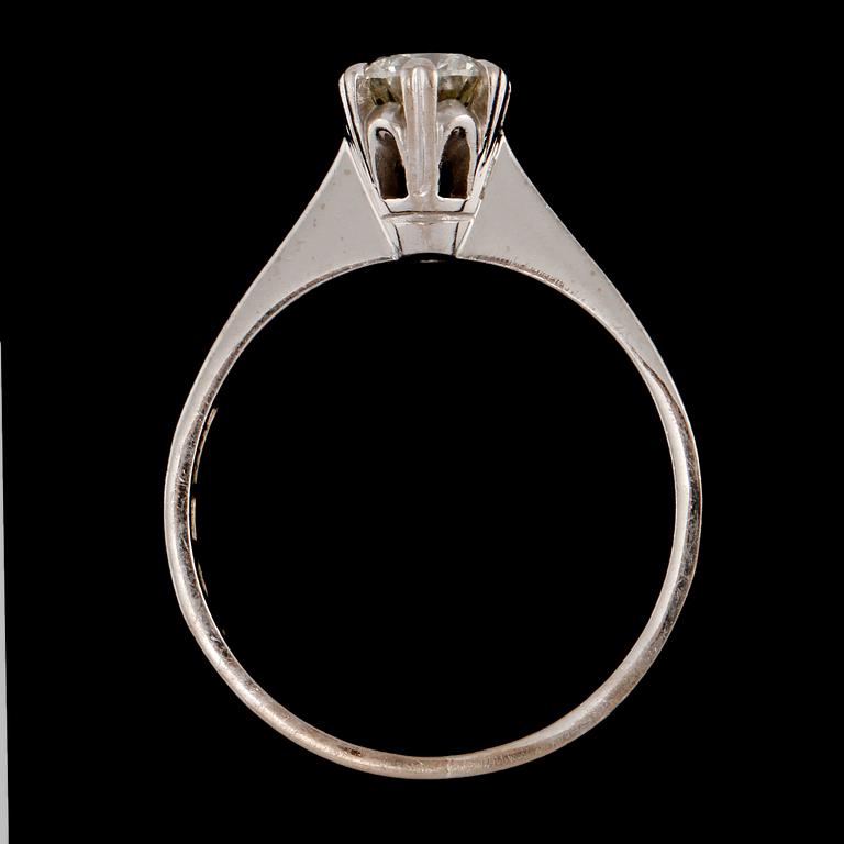 RING,18k vitguld med briljantslipad diamant 0.53 ct, Juvelia Atelje, Uppsala, 1991. Vikt 3 g.