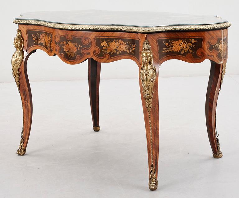 BORD, Louis XV-stil, 1900-talets mitt.