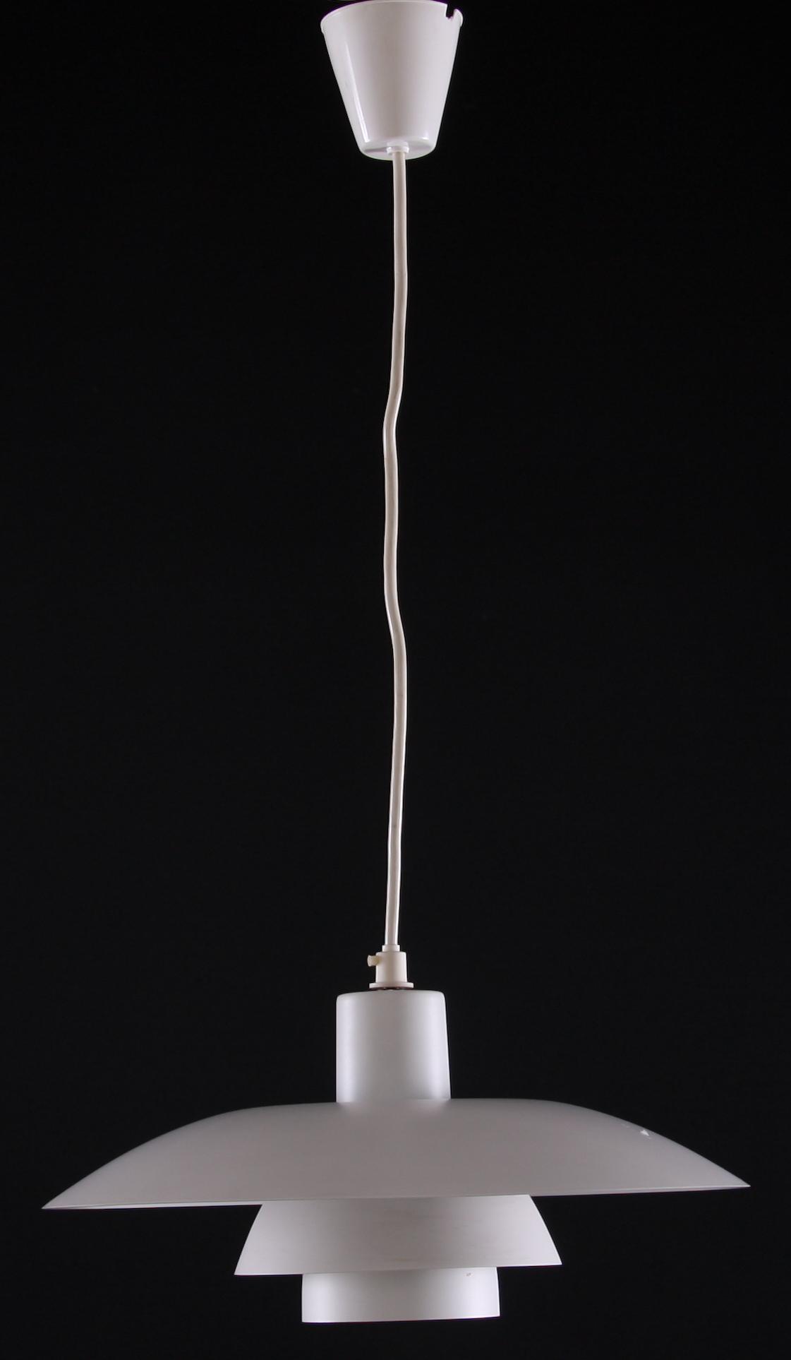 TAKLAMPA, PH-lampa, Poul Henningsen för Louis Poulsen.