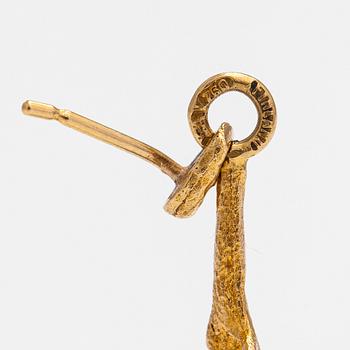 Björn Weckström, "By the springs", a pair of 18K gold and cultured pearls earrings. Lapponia 1964-1974.