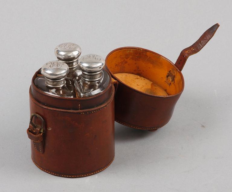 PARTI DIVERSE, 7 delar, bla silver, England, Ryssland, Spanien. Tidigt till sent 1900-tal.