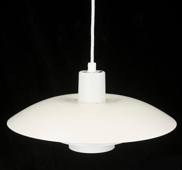 TAKLAMPA, "PH-4", Poul Henningsen, Louis Poulsen.