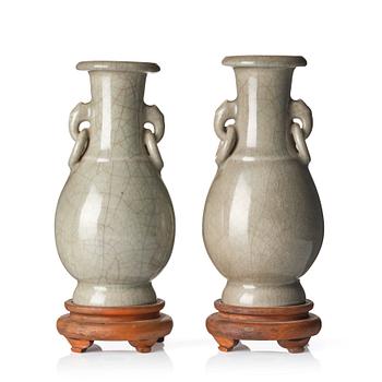 1026. A pair of ge glazed vases made in to table lamps, Qing dynasty.