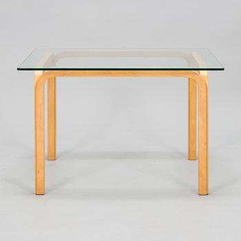Alvar Aalto, pöytä, Y805B, Artek 1970-luku.